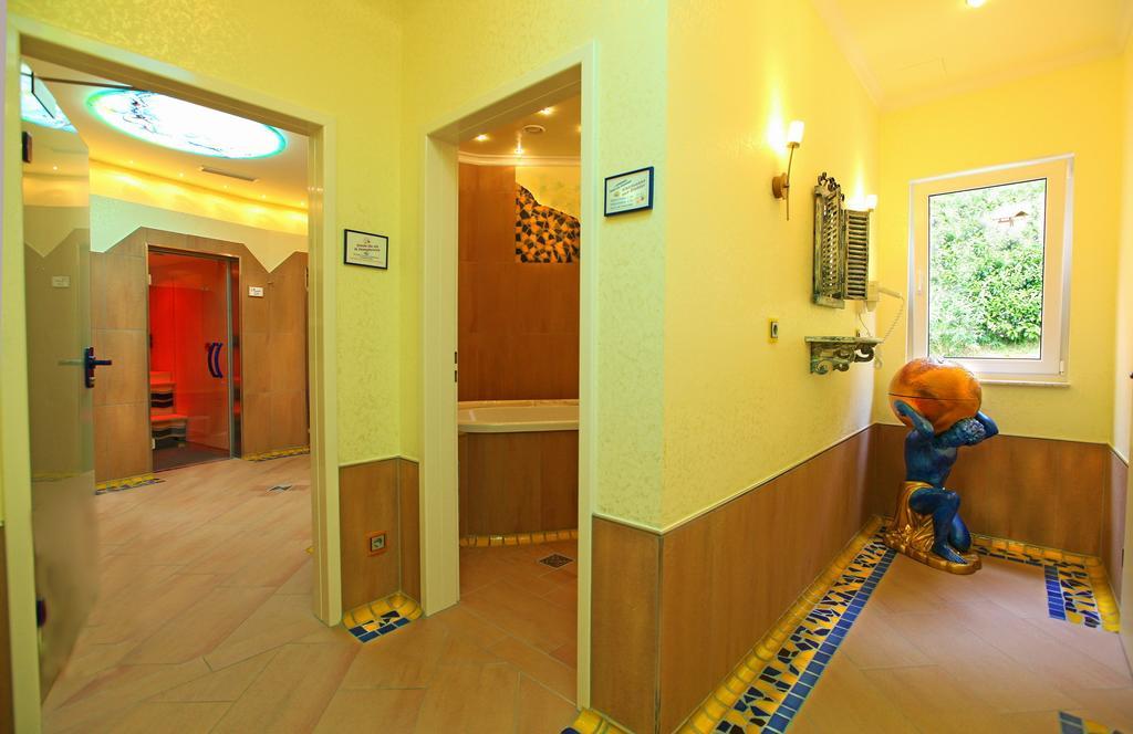 Hotel Weingärtner Bad Wildbad Exterior foto
