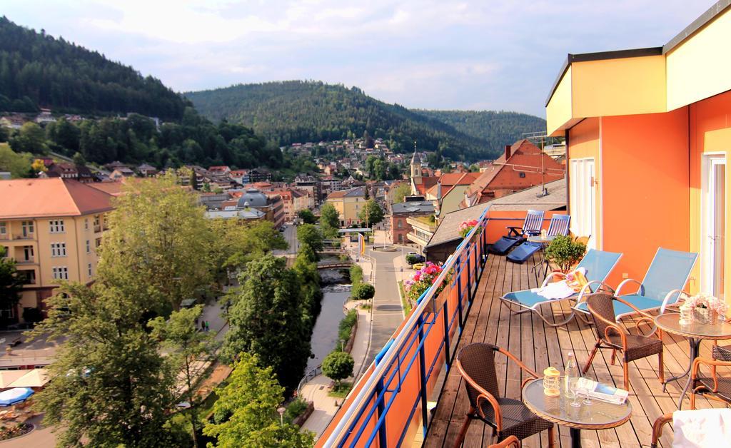 Hotel Weingärtner Bad Wildbad Exterior foto