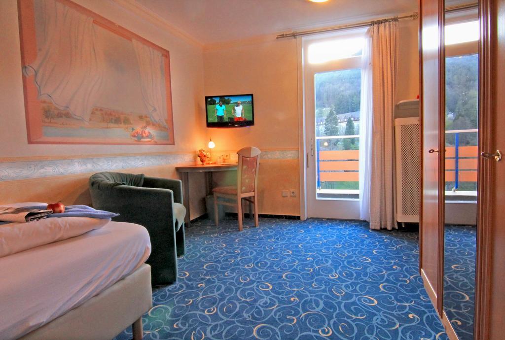 Hotel Weingärtner Bad Wildbad Exterior foto