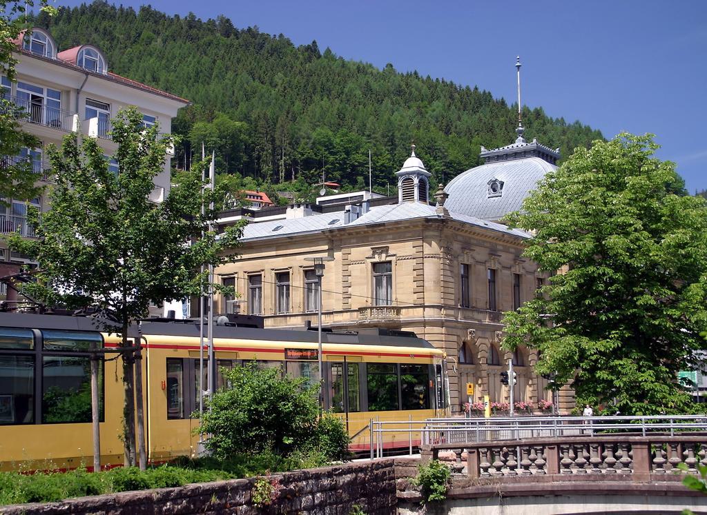 Hotel Weingärtner Bad Wildbad Exterior foto